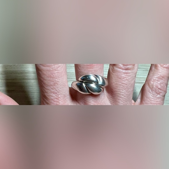 Vintage Designer Signed MWS Sterling Silver Abstract Modernist Ring, Size 8.5 - Picture 9 of 11